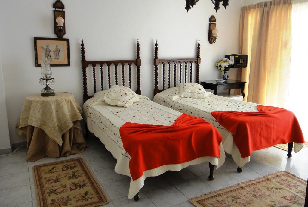 Casa Amarela Guesthouse Lagos Eksteriør billede