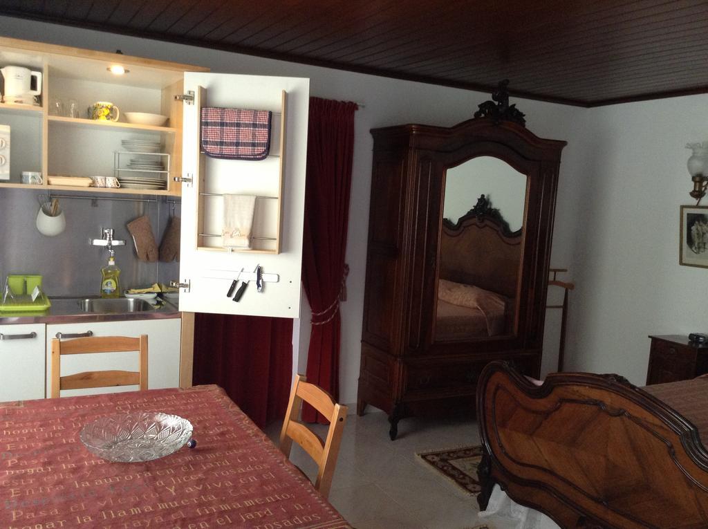 Casa Amarela Guesthouse Lagos Værelse billede